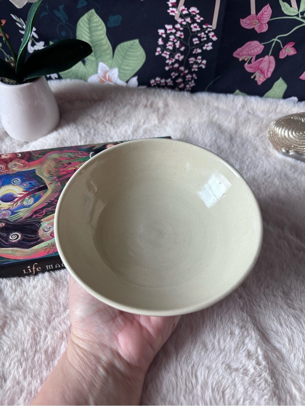 Handcrafted Ceramic Bind Rune Bowl - Picture 3 of 5